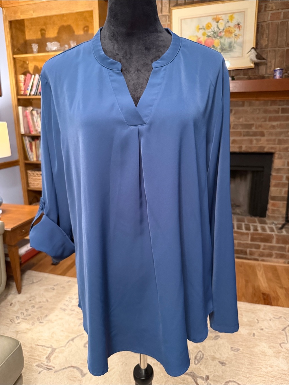 Gagarin Relaxed Blue V-Neck Long Sleeve Tunic Top